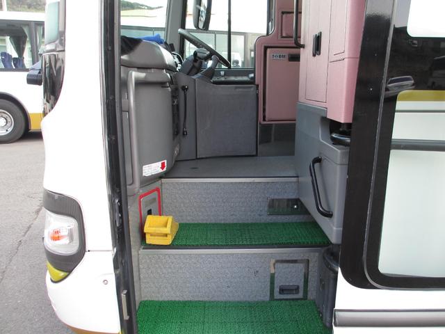 セレガ ハイデッカー　１列回転シート　実走行４８万キロ　エアコンユニット脱着オーバーホール済み　クーラーヒーターＯＫ　エンジンミッション不具合なし　ナンバー応談（17枚目）