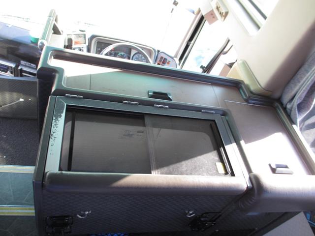 エアロクィーン スーパーハイデッカー　デンソーエアコン　貸切車　後方トイレ付　冷蔵庫　ＤＶＤ　ポット（19枚目）