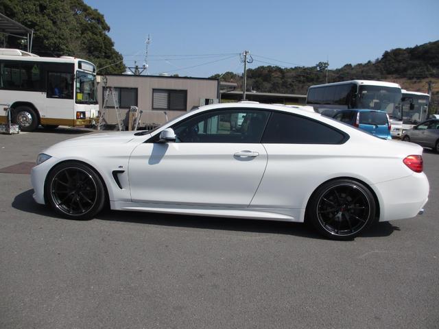 4シリーズ 420iクーペ Mスポーツ 社外アルミ、マフラー、グリル、ステップ(4枚目)