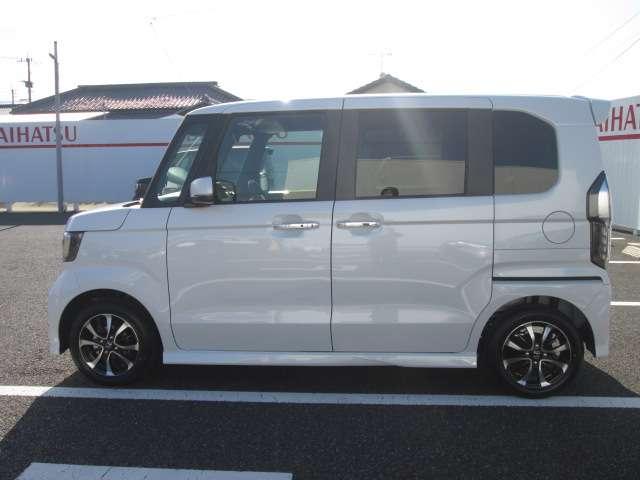 G・Lホンダセンシング 保証付 届出済未使用車 禁煙車 衝突被害軽減ブレーキ レーンアシスト ETC バックカメラ 電動スライドドア アイドリングストップ LEDライト オートライト シートヒーター 整備点検記録簿付(5枚目)