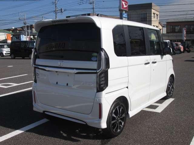 G・Lホンダセンシング 保証付 届出済未使用車 禁煙車 衝突被害軽減ブレーキ レーンアシスト ETC バックカメラ 電動スライドドア アイドリングストップ LEDライト オートライト シートヒーター 整備点検記録簿付(8枚目)