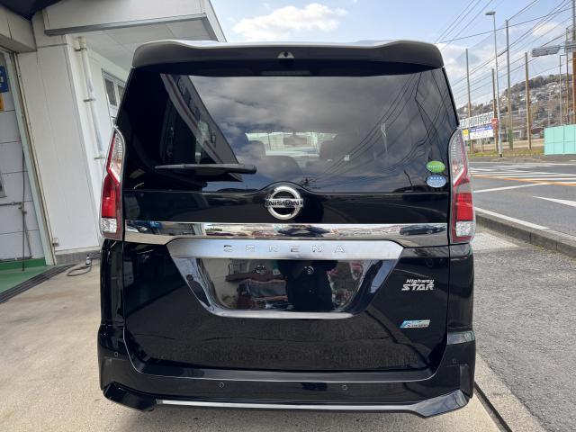 セレナ 　ハイウェイスターＧ　プロパイロットエディション　両側パワースライドドア・電動パーキングブレーキ（3枚目）