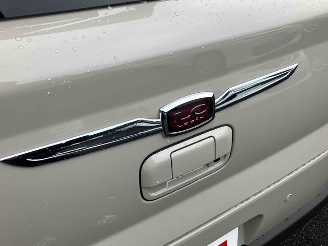 アルトラパンＬＣ Ｘ　全周囲カメラ　クリアランスソナー　レーンアシスト　衝突被害軽減システム　オートライト　ＬＥＤヘッドランプ　スマートキー　アイドリングストップ　電動格納ミラー　シートヒーター　ベンチシート　ＣＶＴ（25枚目）