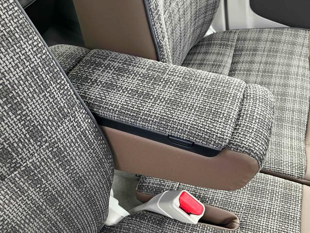 アルトラパンＬＣ Ｘ　全周囲カメラ　クリアランスソナー　レーンアシスト　衝突被害軽減システム　オートライト　ＬＥＤヘッドランプ　スマートキー　アイドリングストップ　電動格納ミラー　シートヒーター　ベンチシート　ＣＶＴ（44枚目）