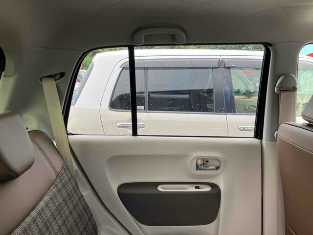 アルトラパンＬＣ Ｘ　全周囲カメラ　クリアランスソナー　レーンアシスト　衝突被害軽減システム　オートライト　ＬＥＤヘッドランプ　スマートキー　アイドリングストップ　電動格納ミラー　シートヒーター　ベンチシート　ＣＶＴ（50枚目）