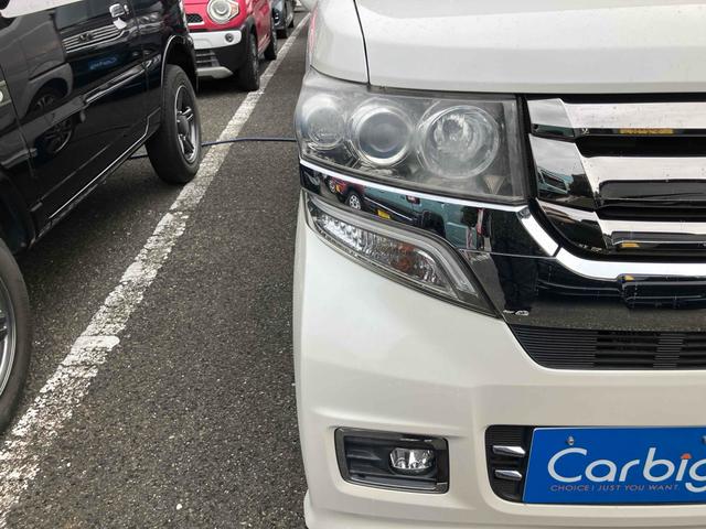 Ｎ－ＢＯＸカスタム Ｇ　ＳＳパッケージ　ドライブレコーダー　ＥＴＣ　バックカメラ　両側電動スライドドア　ナビ　ＴＶ　オートライト　ＨＩＤ　スマートキー　アイドリングストップ　電動格納ミラー　シートヒーター　ベンチシート　後席モニター　ＣＶＴ（30枚目）