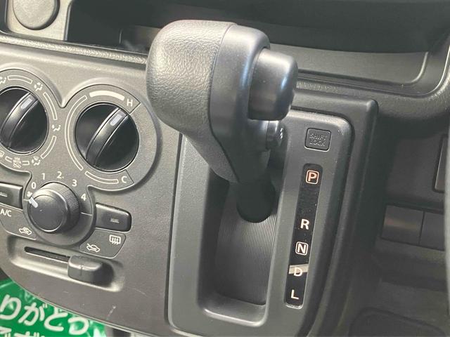 アルト ハイブリッドS クリアランスソナー レーンアシスト 衝突被害軽減システム オートライト キーレスエントリー アイドリングストップ 電動格納ミラー シートヒーター CVT 盗難防止システム ABS ESC CD(6枚目)