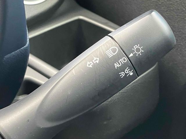 アルト ハイブリッドS クリアランスソナー レーンアシスト 衝突被害軽減システム オートライト キーレスエントリー アイドリングストップ 電動格納ミラー シートヒーター CVT 盗難防止システム ABS ESC CD(9枚目)