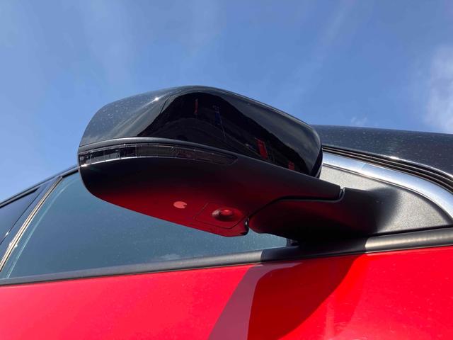 ジープ・コンパス ロンジチュード　ＥＴＣ　バックカメラ　クリアランスソナー　オートクルーズコントロール　レーンアシスト　衝突被害軽減システム　ナビ　ＴＶ　オートライト　ＬＥＤヘッドランプ　ヘッドライトウォッシャー　アルミホイール（32枚目）