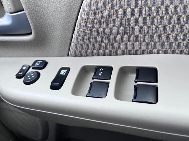 エブリイワゴン ＰＺターボスペシャル　新色グレーカラー　標準ルーフ　両側パワースライドドア　ストラーダフルセグナビＤＶＤ／ＣＤ／ＢＴ　レザー調シートカバー　ＥＴＣ車載器　純正フロアマット　ドアバイザー（18枚目）