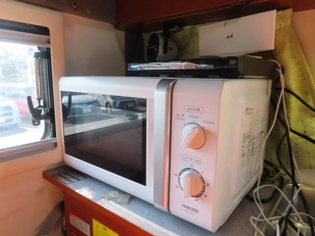 キャリイトラック KX KXグレード 走行充電 FFヒーター 外部充電入力 社外ナビTV リアテレビ ETC車載器 シンク レンジ シャワー POPアップルーフ 定員4人(13枚目)