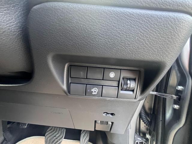 デイズ ハイウェイスター X 純正ナビ バックモニター エマージェンシーブレーキ装備 オートエアコン エンジンプッシュスタート スマートキー アイドリングストップ(17枚目)