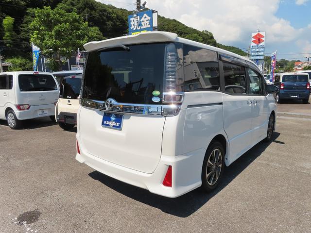 ヴォクシー ZS 煌 アルパインナビ&フリップダウンモニター 両側電動スライドドア 禁煙車 ETC トヨタセフティセンス ドライブレコーダー ETC レーンアシスト エアロ 3列シート 7人乗り(6枚目)