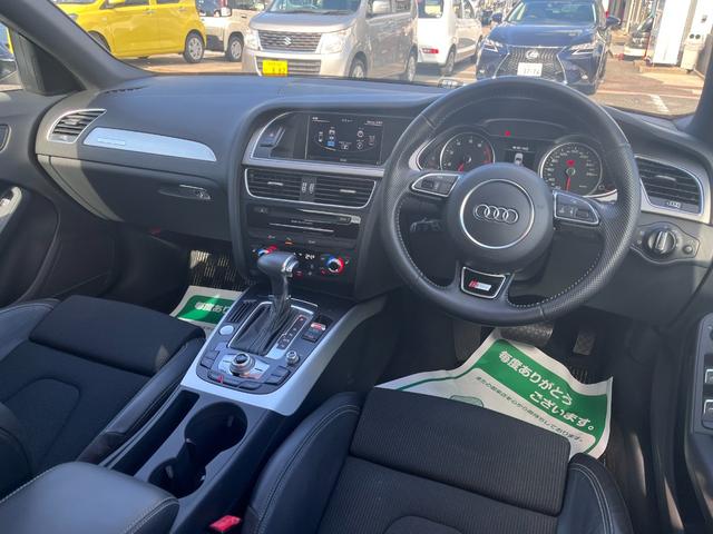Ａ４ ２．０ＴＦＳＩクワトロ　Ｓラインパッケージ　４ＷＤ　ハーフレザー　左右パワーシート　禁煙車　１８インチ純正アルミホイール（13枚目）