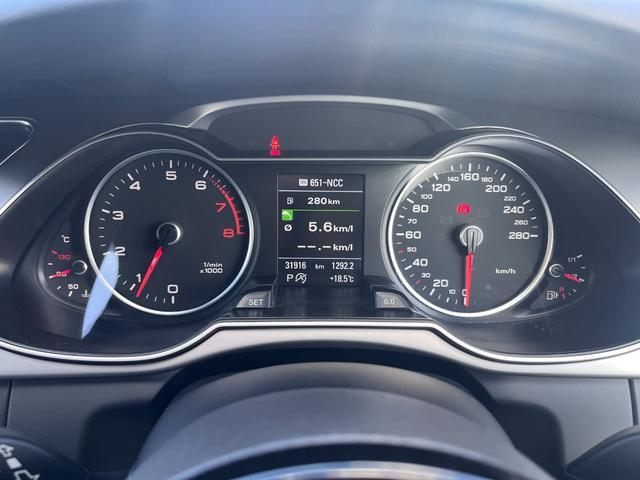 Ａ４ ２．０ＴＦＳＩクワトロ　Ｓラインパッケージ　４ＷＤ　ハーフレザー　左右パワーシート　禁煙車　１８インチ純正アルミホイール（15枚目）