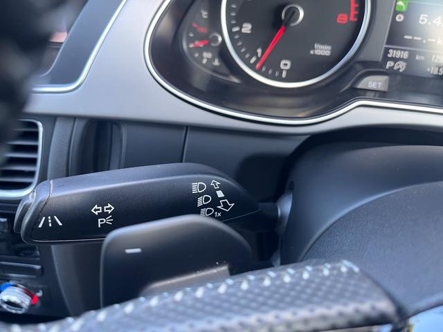 Ａ４ ２．０ＴＦＳＩクワトロ　Ｓラインパッケージ　４ＷＤ　ハーフレザー　左右パワーシート　禁煙車　１８インチ純正アルミホイール（27枚目）