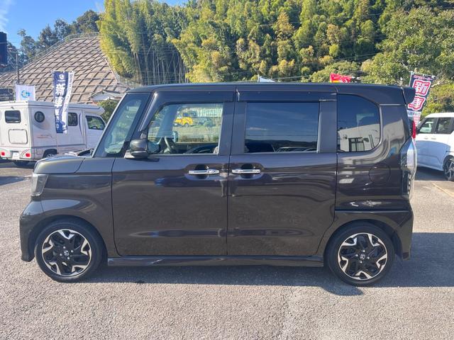 N-BOXカスタム G・EXターボホンダセンシング 純正メモリーナビフルセグTV バックモニター 純正ビルトインETC ハーフレザーシート ホンダセンシング 前後ドラレコ クルーズコントロール 禁煙車(7枚目)