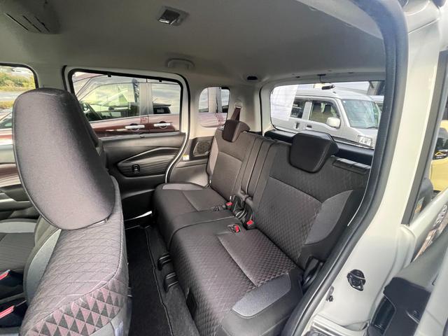 ソリオバンディット ハイブリッドＭＶ　アダプティブクルーズコントロール／レーンアシスト／クリアランスソナー／両側スライドドア・片側電動／ＬＥＤヘッドランプ／プッシュスタート／スマートキー／オートマチックハイビーム（7枚目）