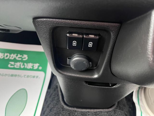 ソリオバンディット ハイブリッドＭＶ　アダプティブクルーズコントロール／レーンアシスト／クリアランスソナー／両側スライドドア・片側電動／ＬＥＤヘッドランプ／プッシュスタート／スマートキー／オートマチックハイビーム（21枚目）