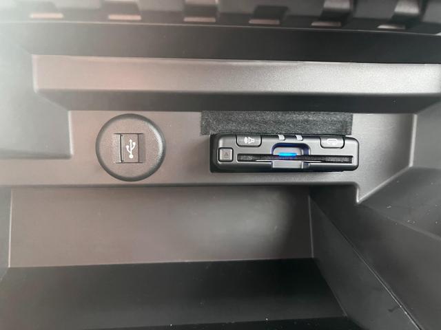 ソリオバンディット ハイブリッドＭＶ　アダプティブクルーズコントロール／レーンアシスト／クリアランスソナー／両側スライドドア・片側電動／ＬＥＤヘッドランプ／プッシュスタート／スマートキー／オートマチックハイビーム（30枚目）