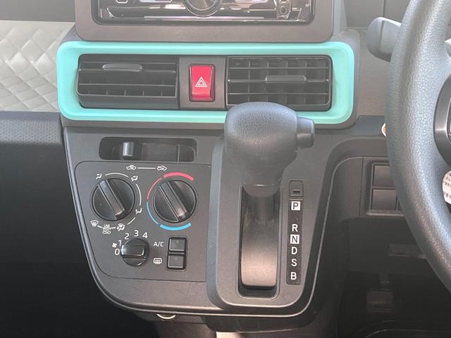 タント Ｌ　４人乗り　福祉車両スローパー　スマートアシスト　禁煙車（9枚目）