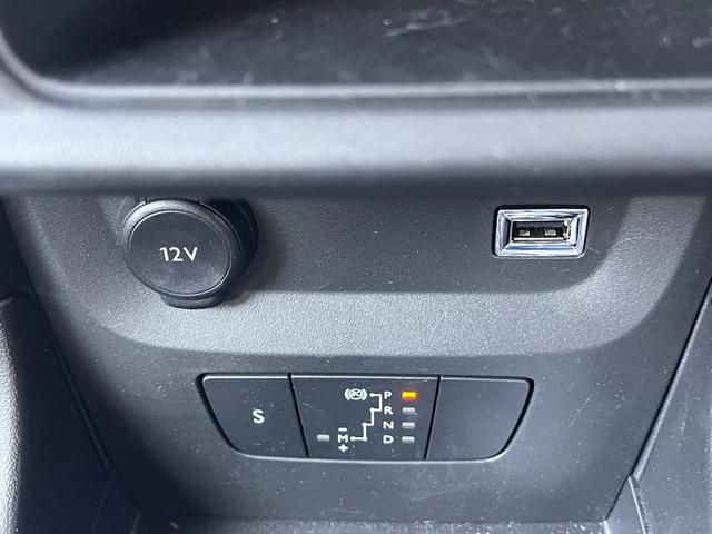 C3 シャイン 1.2ターボ 前後ドラレコ ETC 禁煙車(18枚目)