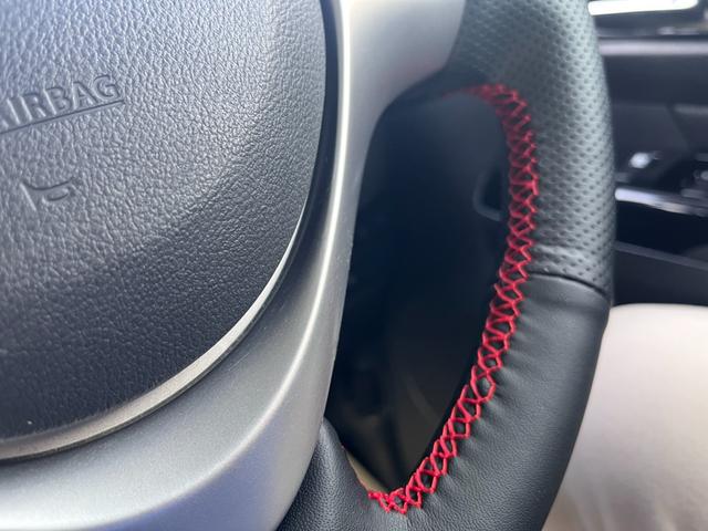 スペーシアカスタム XSリミテッド 左右パワースライドドア ハーフレザーシート ルーフブラックパールツートーン リミテッド専用ブラックペイントアルミホイール(30枚目)