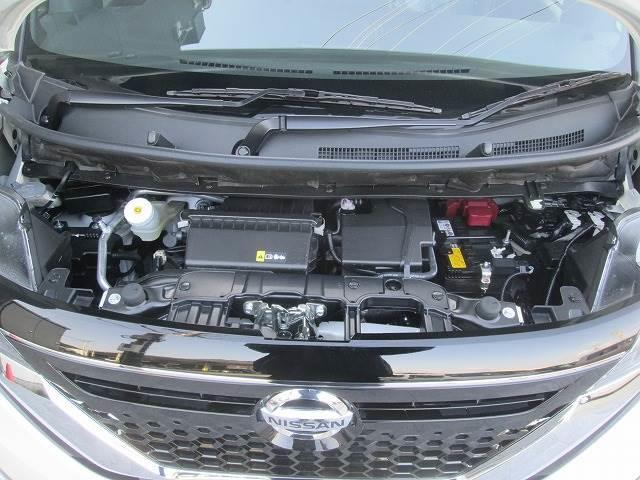 ハイウェイスター X プロパイロットエディション 届出済未使用車 禁煙車 衝突被害軽減ブレーキ 両側電動スライドドア LEDライト オートライト 純正アルミホイール オートクルーズコントロール アイドリングストップ スマートキー ベンチシート(17枚目)