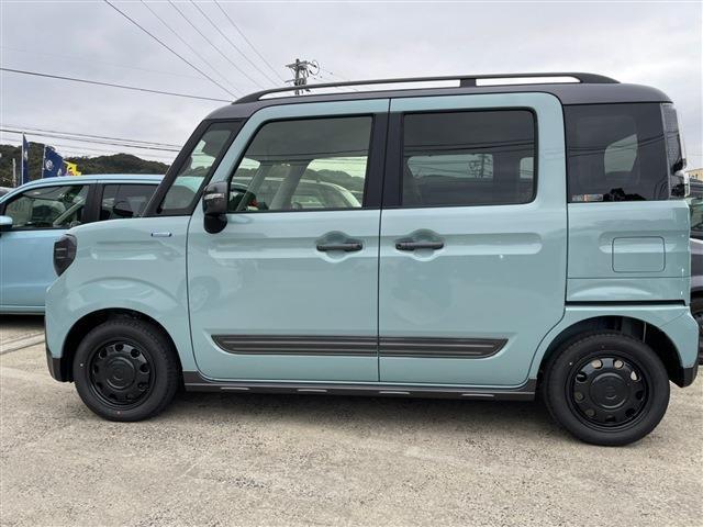 ハイブリッドXZ 届出済未使用車 両側電動スライドドア オートクルーズコントロール LEDヘッドライト シートヒーター スマートキー プッシュスタート 盗難防止システム アルミホイール(19枚目)