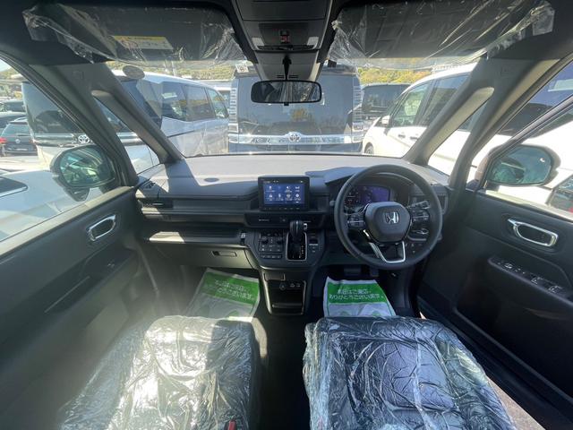 スパーダ 登録済未使用車 禁煙車 両側電動スライドドア スマートキー プッシュスタート 盗難防止付システム アルミホイール オートクルーズコントロール LEDヘッドライト アイドリングストップ(2枚目)