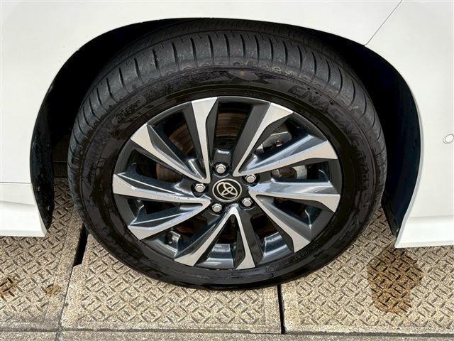 ヴォクシー ハイブリッドS-Z(9枚目)