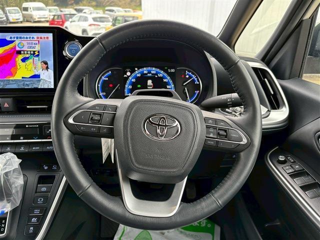 ヴォクシー ハイブリッドS-Z(17枚目)