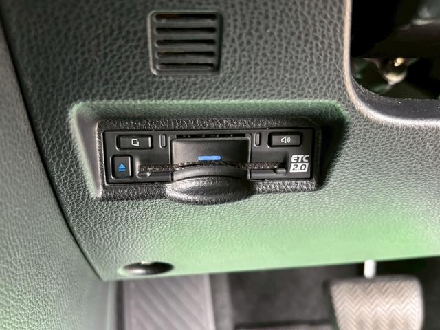 ヴォクシー ハイブリッドS-Z(25枚目)