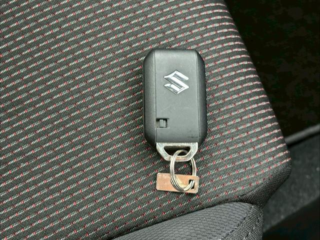 スイフトスポーツ ベースグレード(32枚目)