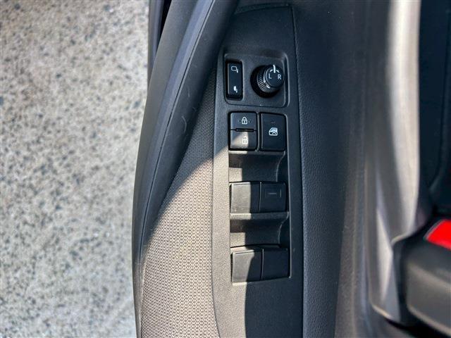 カローラツーリング ハイブリッド　Ｇ－Ｘ（15枚目）