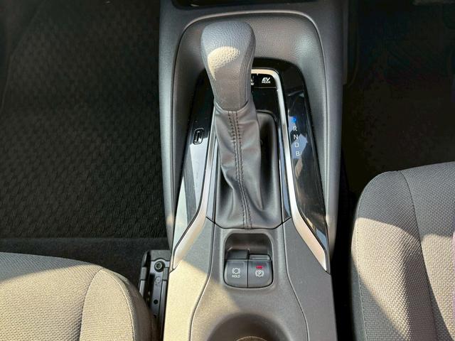 カローラツーリング ハイブリッド　Ｇ－Ｘ（26枚目）
