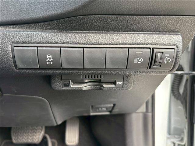 カローラツーリング ハイブリッド G-X(17枚目)