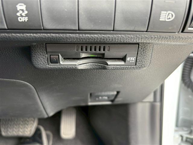 カローラツーリング ハイブリッド G-X(18枚目)