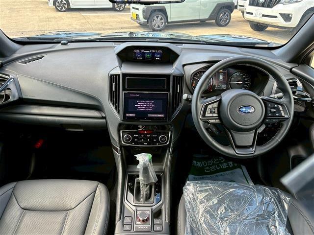 フォレスター STIスポーツ(2枚目)