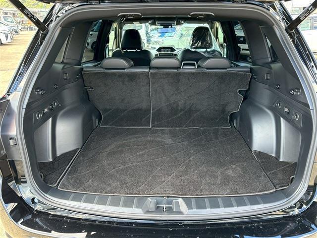 フォレスター STIスポーツ(5枚目)