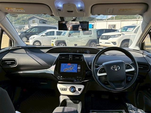 プリウス Ｓ（2枚目）