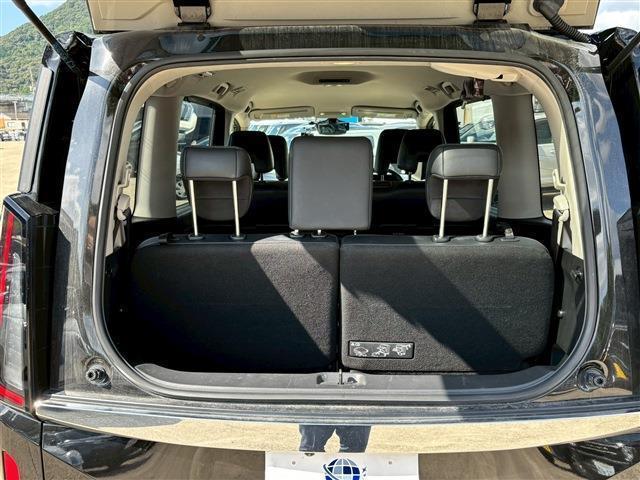 セレナ ｅ－パワー　ハイウェイスターＶ（8枚目）