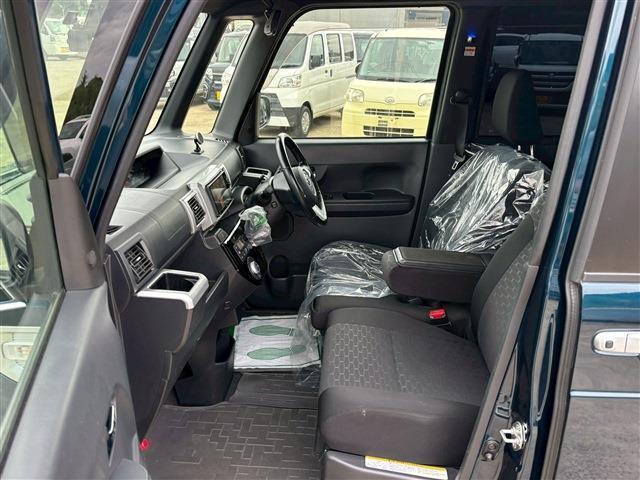 ピクシスメガ Gターボ SAIII(3枚目)