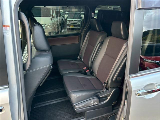 エスクァイア ハイブリッドGi(4枚目)