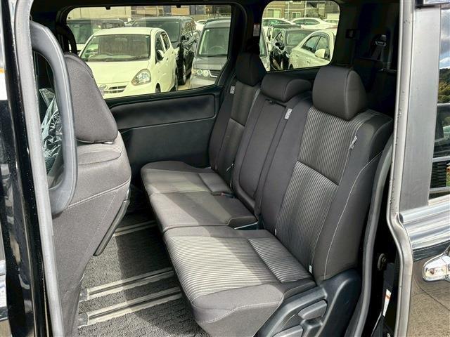 ヴォクシー ZS 煌II(4枚目)