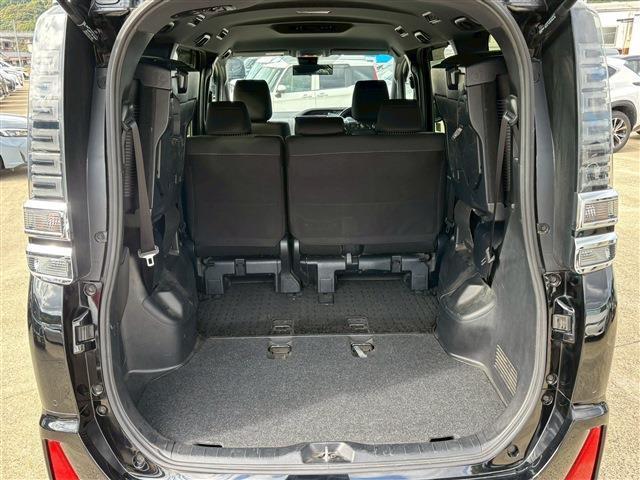 ヴォクシー ZS 煌II(7枚目)