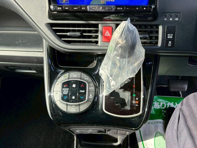 ノア Si ダブルバイビーII アルパイン9インチナビ(21枚目)