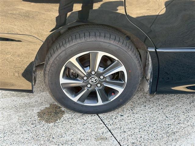 ヴォクシー ＺＳ　煌ＩＩＩ（14枚目）