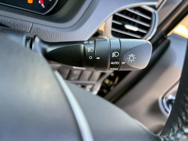 ヴォクシー ＺＳ　煌ＩＩＩ（26枚目）