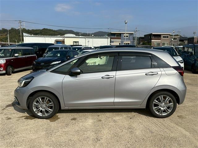 フィット ｅ：ＨＥＶベーシック（9枚目）